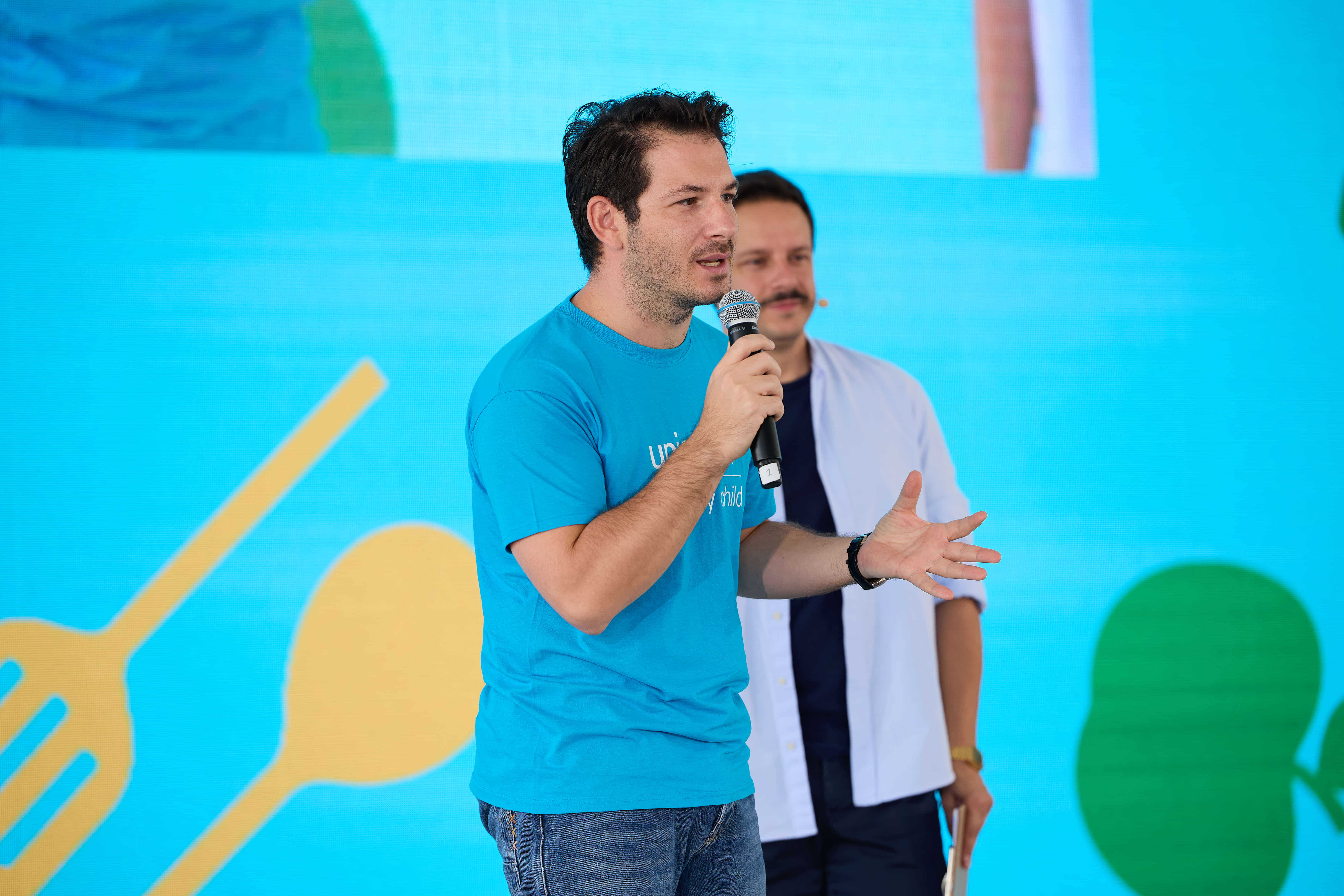 Περρής, Πρεσβευτής Καλής Θελήσεως Της UNICEF Στην Ελλάδα Δ. Μακαλιάς